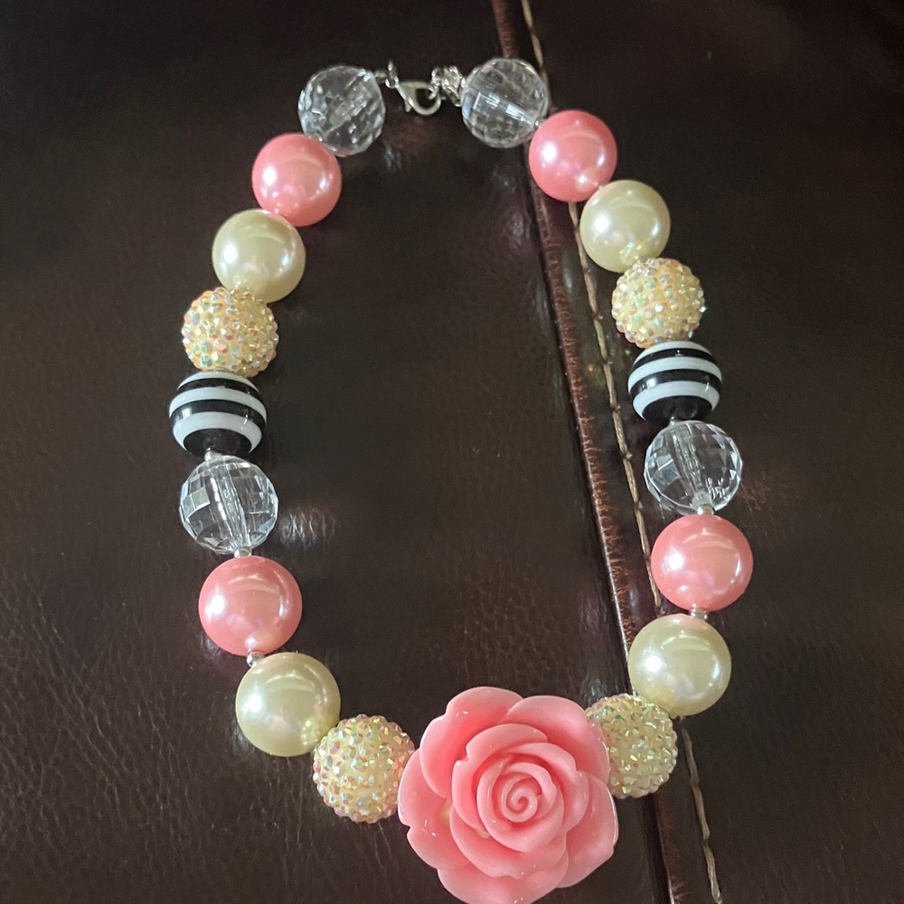 Pink Rose gum ball Necklace - Women and kids Jewelry